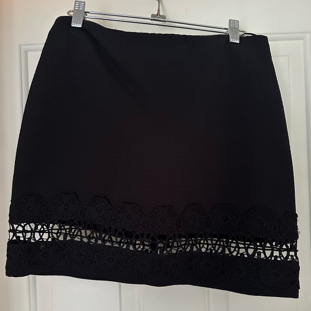 TOPSHOP mini skirt with flower design cut-out